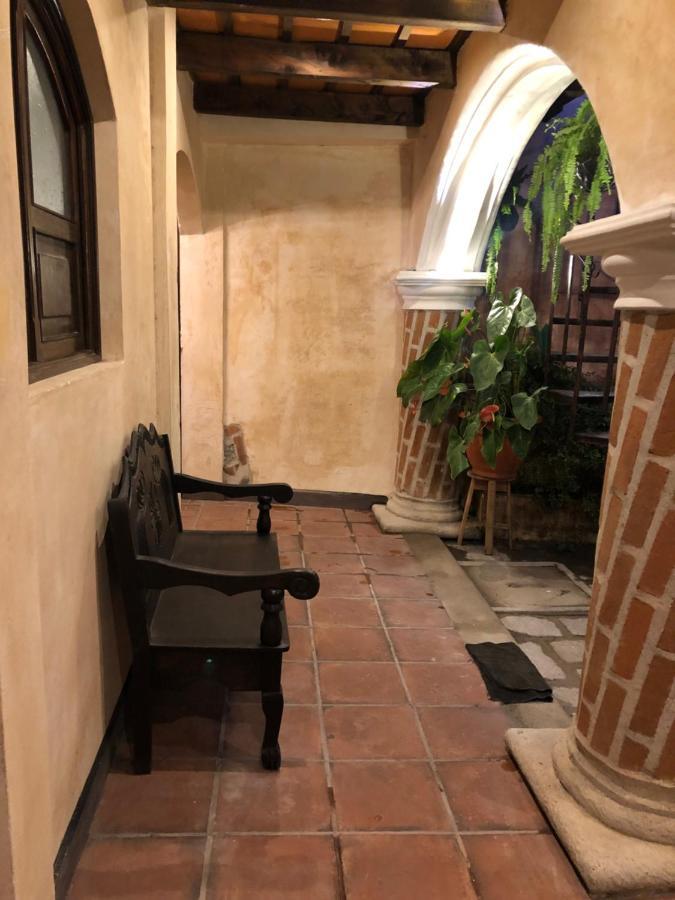 Hotel Mansion Del Rey By San Sebastian Antigua Exterior photo